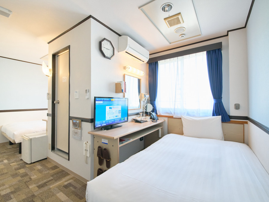 東横INN名古屋丸の内 禁煙セパレートツイン