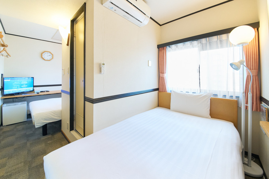 東横INN名古屋駅桜通口本館 喫煙セパレートツイン