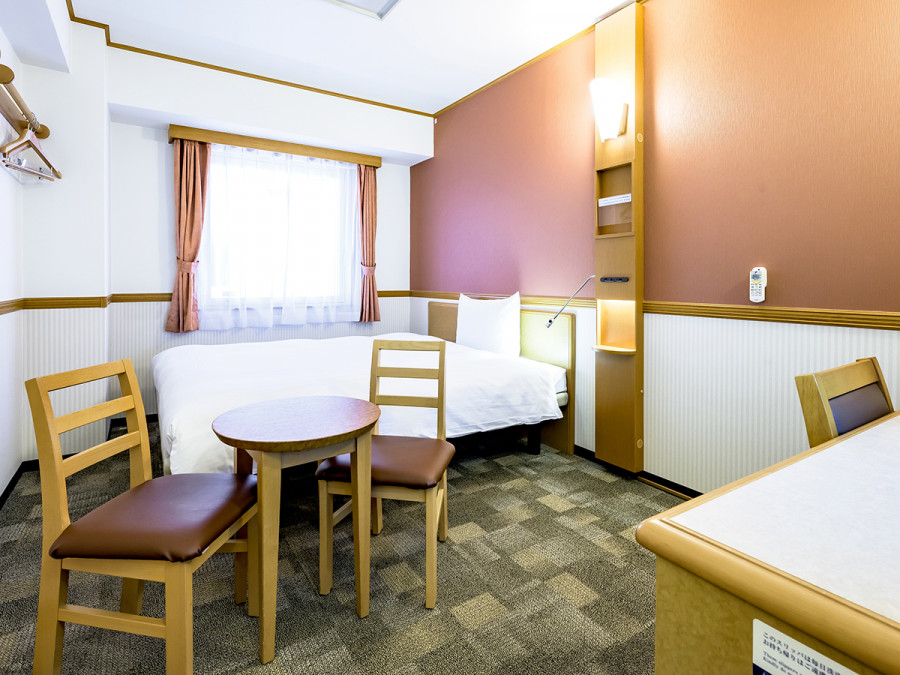 東横INN岡山駅西口右 禁煙デラックスシングル