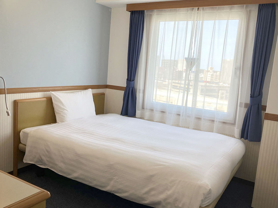 東横INN那覇おもろまち駅前 喫煙シングル