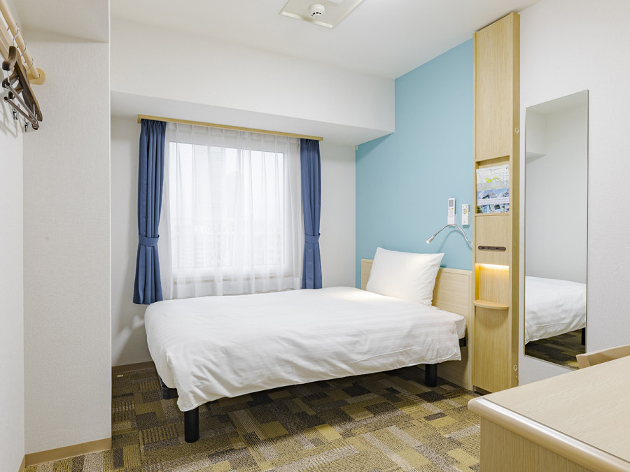 東横INN大阪弁天町 禁煙ワイドスペースシングル