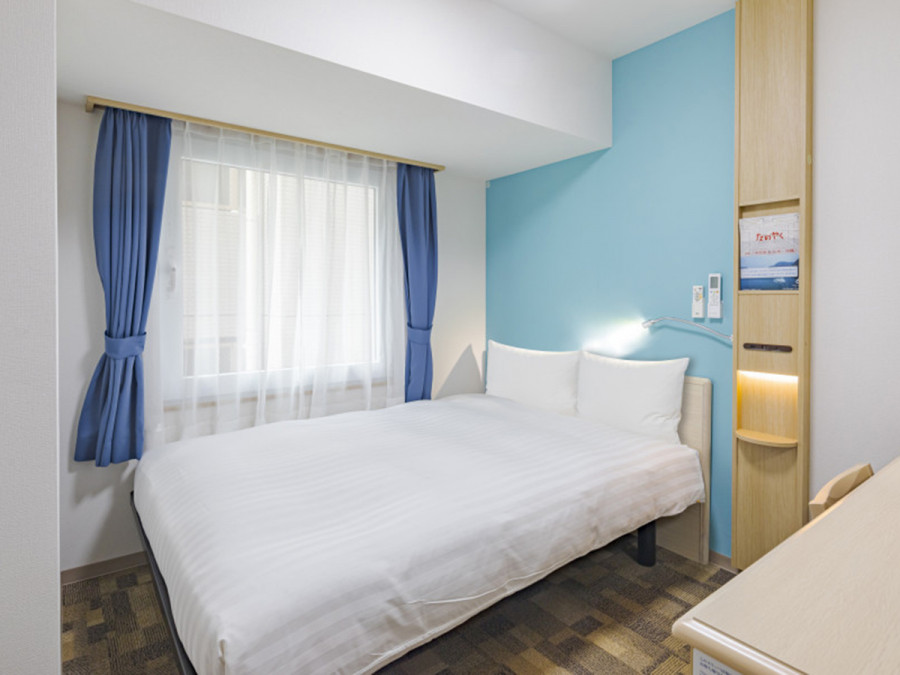 東横INN大阪弁天町 喫煙エコノミーダブル