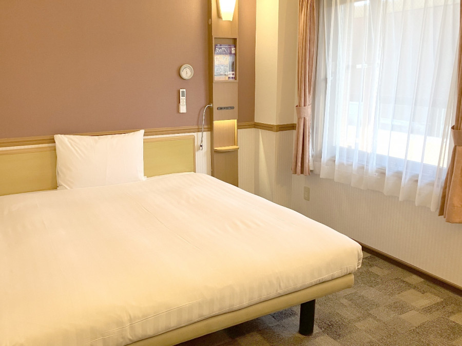 東横INN徳山駅新幹線口 禁煙デラックスシングル