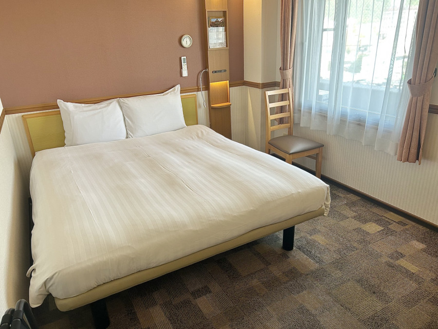 東横INN徳山駅新幹線口 禁煙ダブル