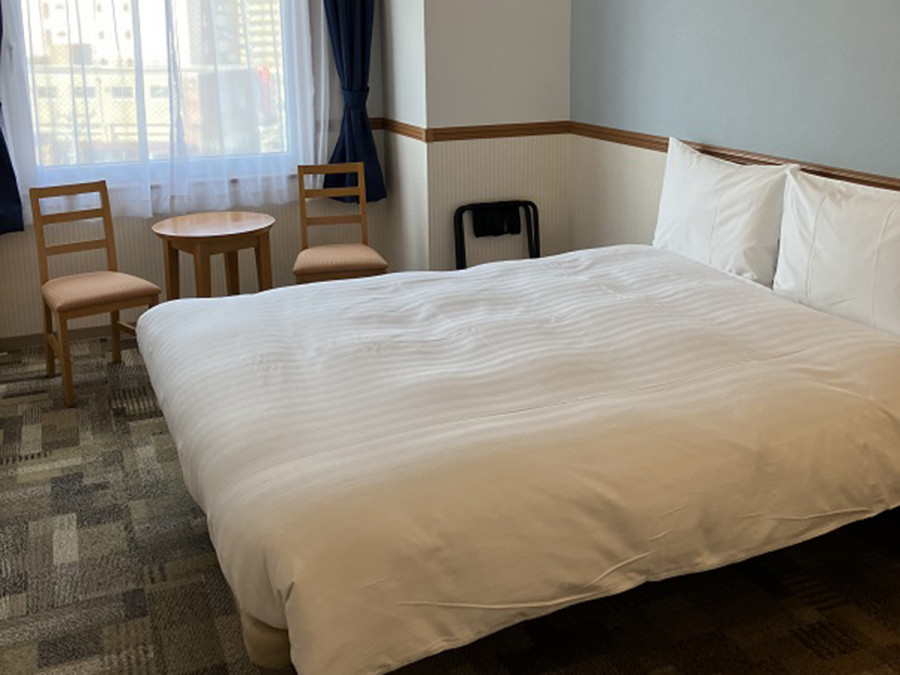 東横INN富山駅新幹線口1 喫煙ダブルB