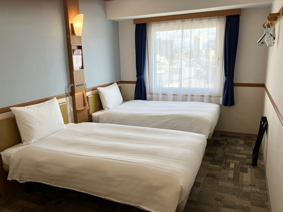 東横INN富山駅新幹線口1 喫煙ツイン