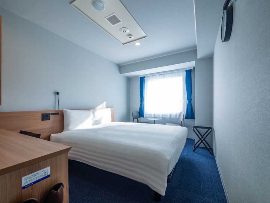 東横INN淀屋橋駅南 禁煙ダブル