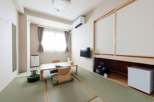 くつろぎの湯苫小牧ホテル杉田 【畳でくつろぎ　ふかふか布団で眠れる和室6畳】シングル　大浴場利用　トイレ洗面台付