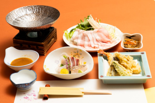 湯野浜温泉　龍の湯 DP【朝食付】秋の味覚と温泉を堪能♪ 夕食は館内レストランメニューからご注文・朝食は和洋バイキング