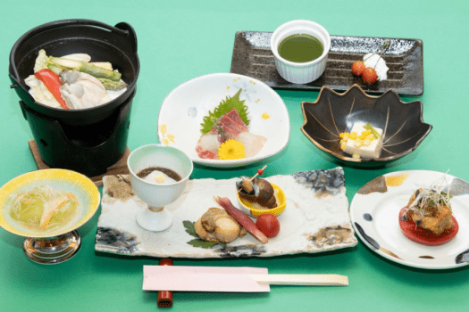 湯野浜温泉　龍の湯 DP 航空券付宿泊プラン【2食付】＜8/8～8/14限定＞夏陽の湯宿時間♪夕食は会席「楽彩」、朝食は和洋バイキング