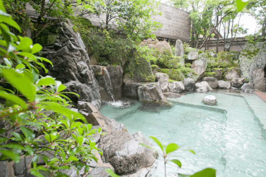 粟津温泉　法師 【素泊】1300年湧き続ける温泉でゆっくりリフレッシュ！チェックイン19時までOK《夕食・朝食なし》