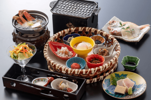 粟津温泉　法師 【鮑の踊り焼き付】＜お料理グレードアップ＞北陸の海・山の幸を楽しむ遊仙会席・食事処