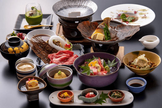 粟津温泉　法師 【のど黒の姿焼き付】脂がのった「のどぐろ」を丸ごと味わう、加賀会席・食事処