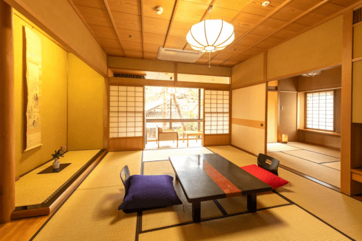 粟津温泉　法師 源泉かけ流し露天風呂付【秋の館・特別室 モダンメゾネット／重陽の間】