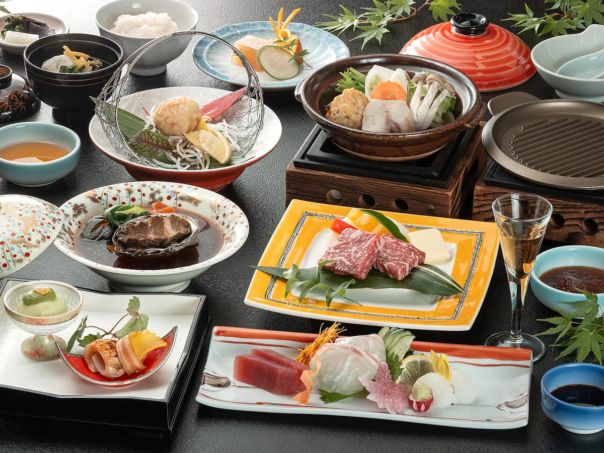 萩本陣 【やすらぎ会席】秋の彩りと14種の湯船で心ほぐれるひとときを♪