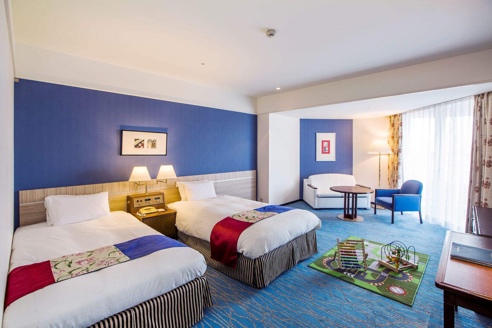 神戸ポートピアホテル 南館6階サウスリゾートフロア　ファミリールーム　禁煙