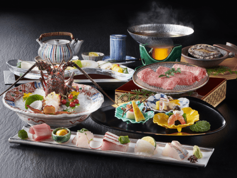 旅荘　海の蝶 【プレミアム】伊勢志摩の恵み≪伊勢海老・鮑・松阪牛≫匠の技で丁寧に仕上げた目にも美しい料理が膳を彩る