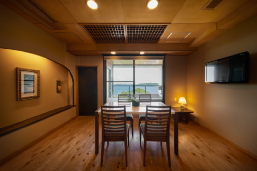 旅荘　海の蝶 飛島館スーペリアルーム　専用露天風呂付和室