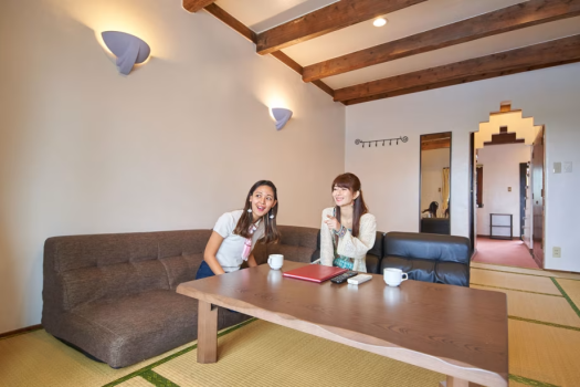 The Pool Resort OKINAWA 2F　和洋室メゾネット＆キッチン【ペット不可】