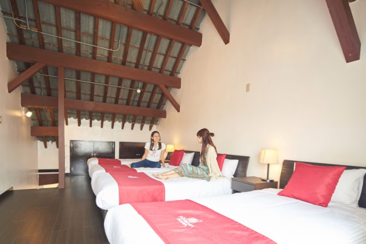The Pool Resort OKINAWA 2F　和洋室メゾネット【ペット不可】
