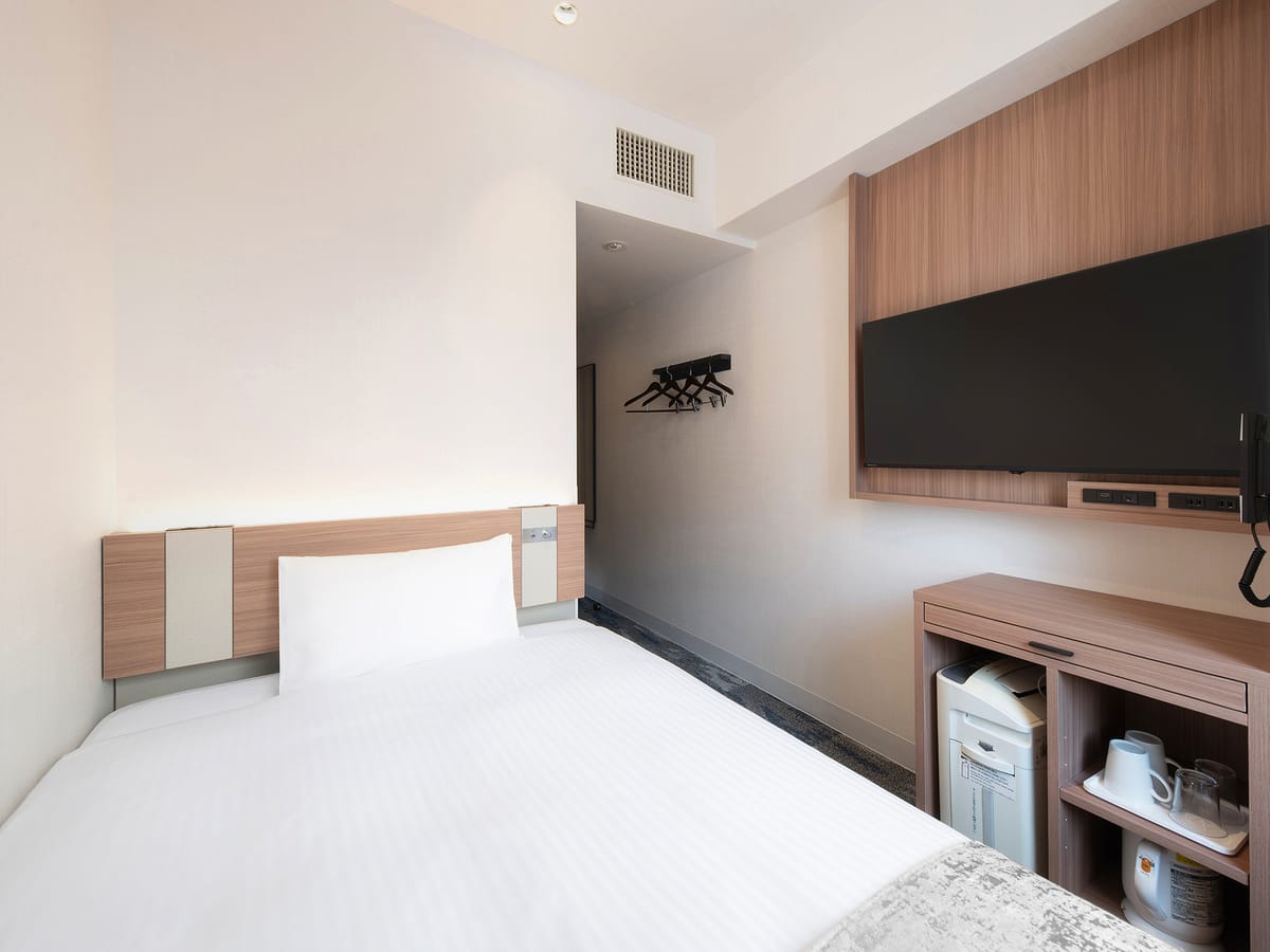 ベッセルイン博多中洲 シングルルーム禁煙