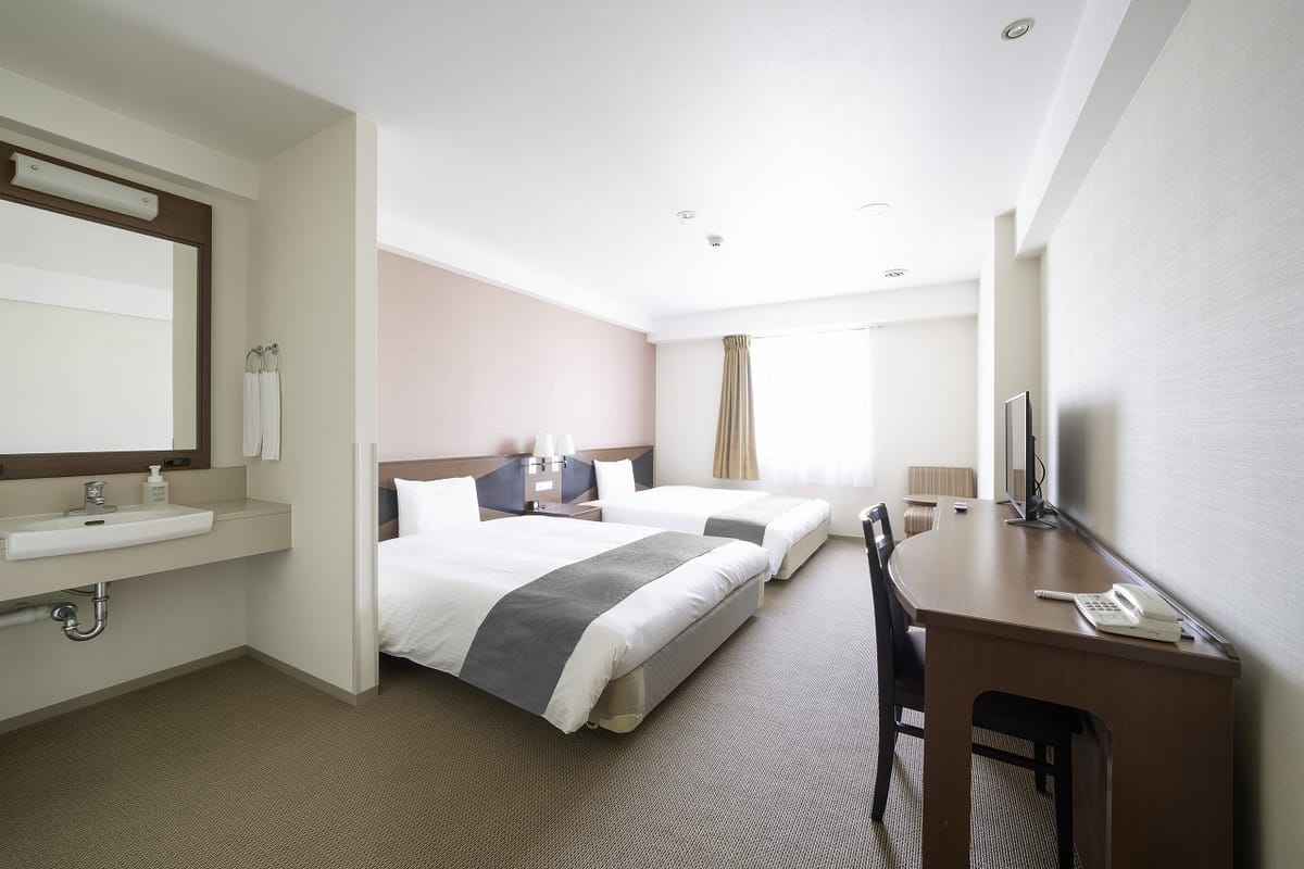 ベッセルホテル苅田北九州空港 広々2ベッド【禁煙】26平米