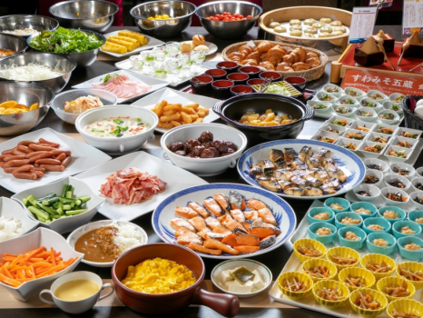 ホテル紅や DP【紅やスタンダード】夕食和食会席・朝食バイキング◇湖と山の景色に癒される１泊２食付