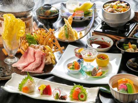 ホテル紅や DP【スタンダード／和食】館内利用券1,000円＆美術館チケット付！季節の和会席と絶景温泉で過ごす諏訪旅