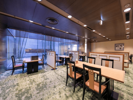 ホテル紅や DP【スタンダード/和食】館内利用券1,000円&美術館チケット付!季節の和会席と絶景温泉で過ごす諏訪旅