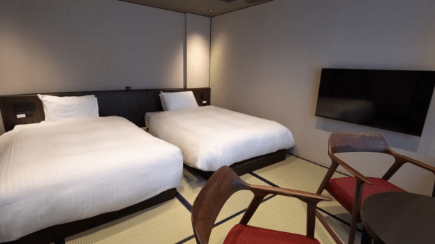 ホテル紅や 2025年3月リニューアル《街側客室》コンセプトルーム「歴史の間」