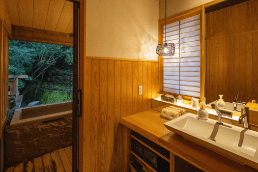 そうだ山温泉 和 【１部屋限定】ツリーハウス付離れ　半露天風呂付（こもれび）