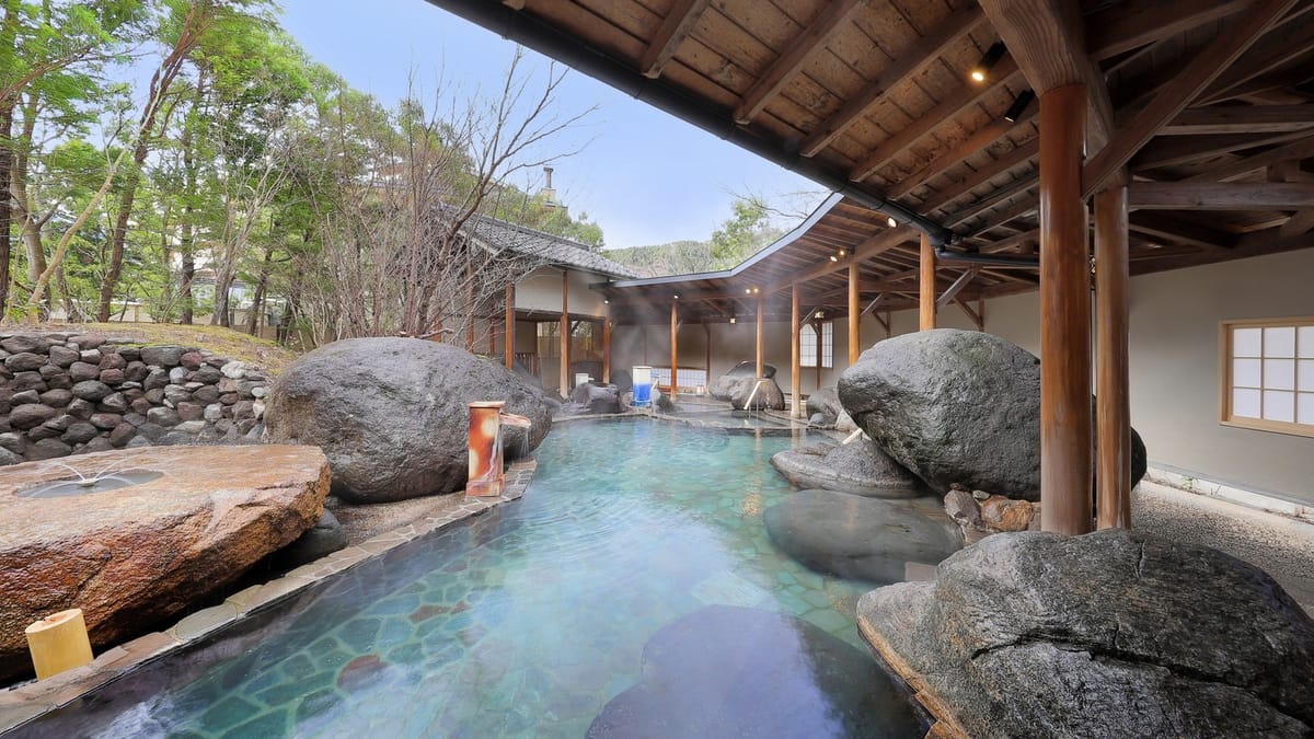 あつみ温泉・萬国屋 【あつみ温泉７旅館協同企画】～ゆかたゆ巡り あつみ温泉そぞろ歩き～山形牛しゃぶしゃぶプラン～