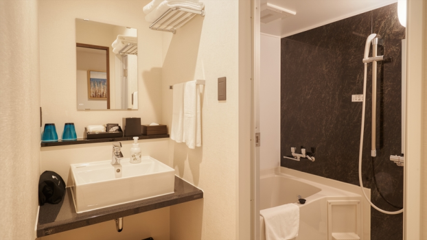 ザグランドホテルギノワン ハリウッドツインルーム(シティービュー)シングルベットを2台繋げて広々1つのベットに!