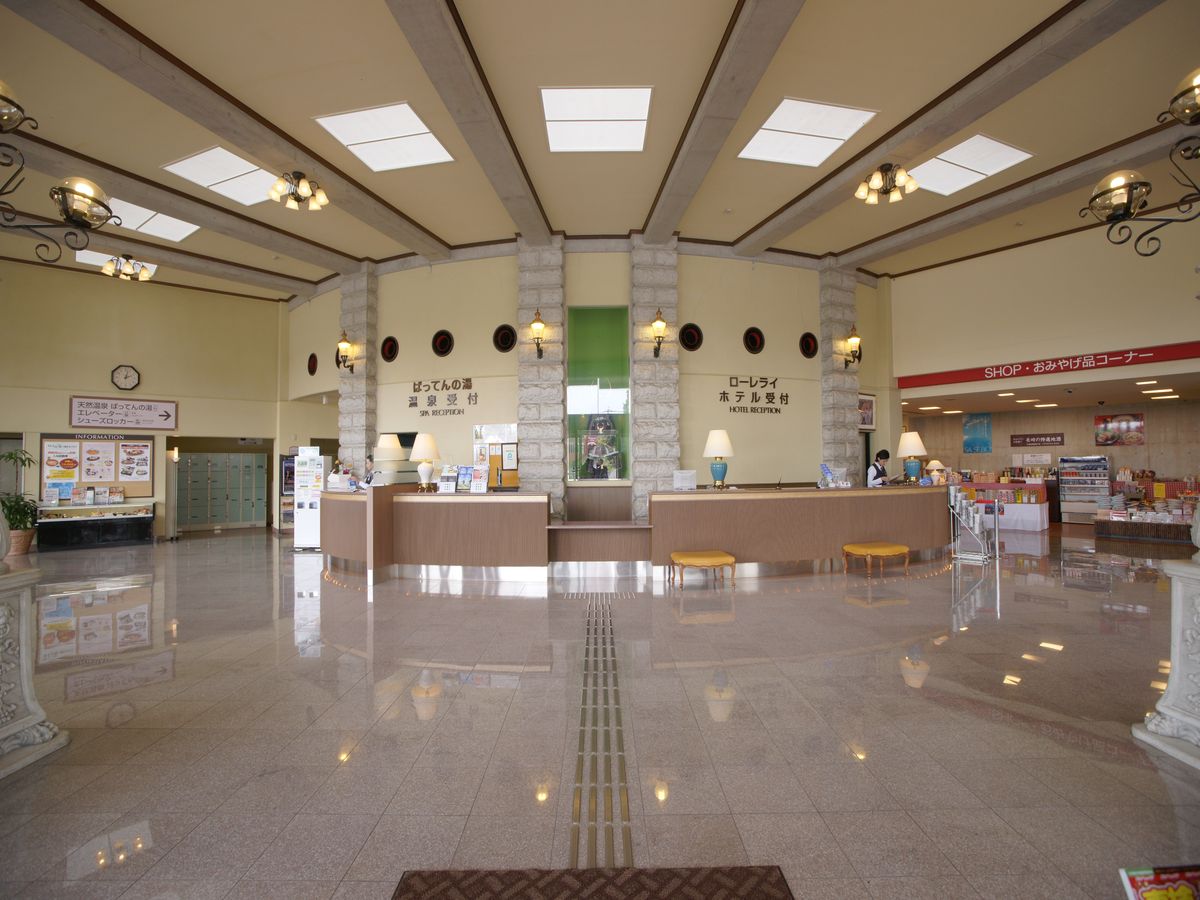 ホテルローレライ 【素泊まり】JRハウステンボス駅の目の前徒歩1分!アクセス抜群!天然温泉も完備