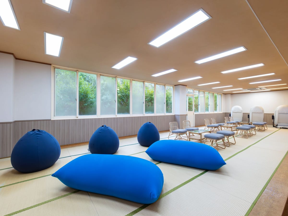 ホテルローレライ 【素泊まり】JRハウステンボス駅の目の前徒歩1分！アクセス抜群！天然温泉も完備