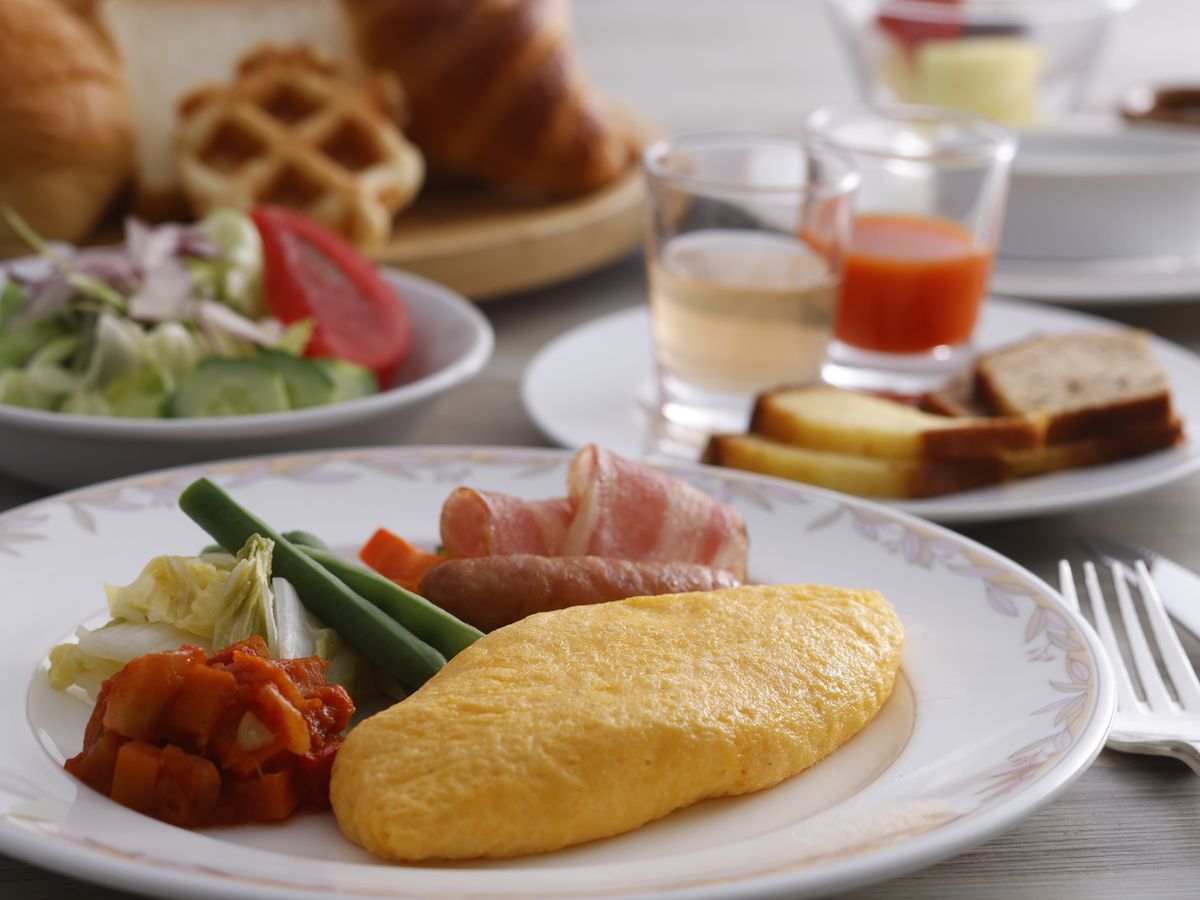八ヶ岳高原ロッジ 【レストラン花暦】洋食ディナーコース＋朝食　