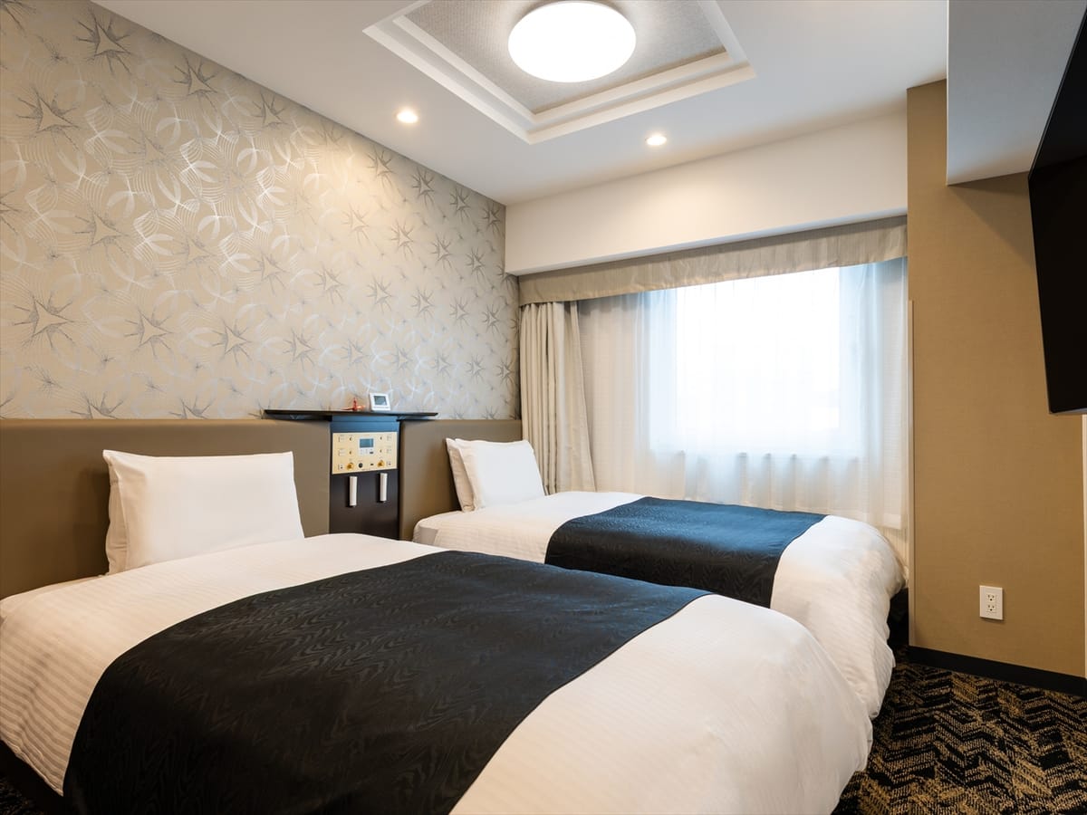 アパホテル<鳥取駅前>2025年10月23日開業予定 ツインルーム 全室禁煙