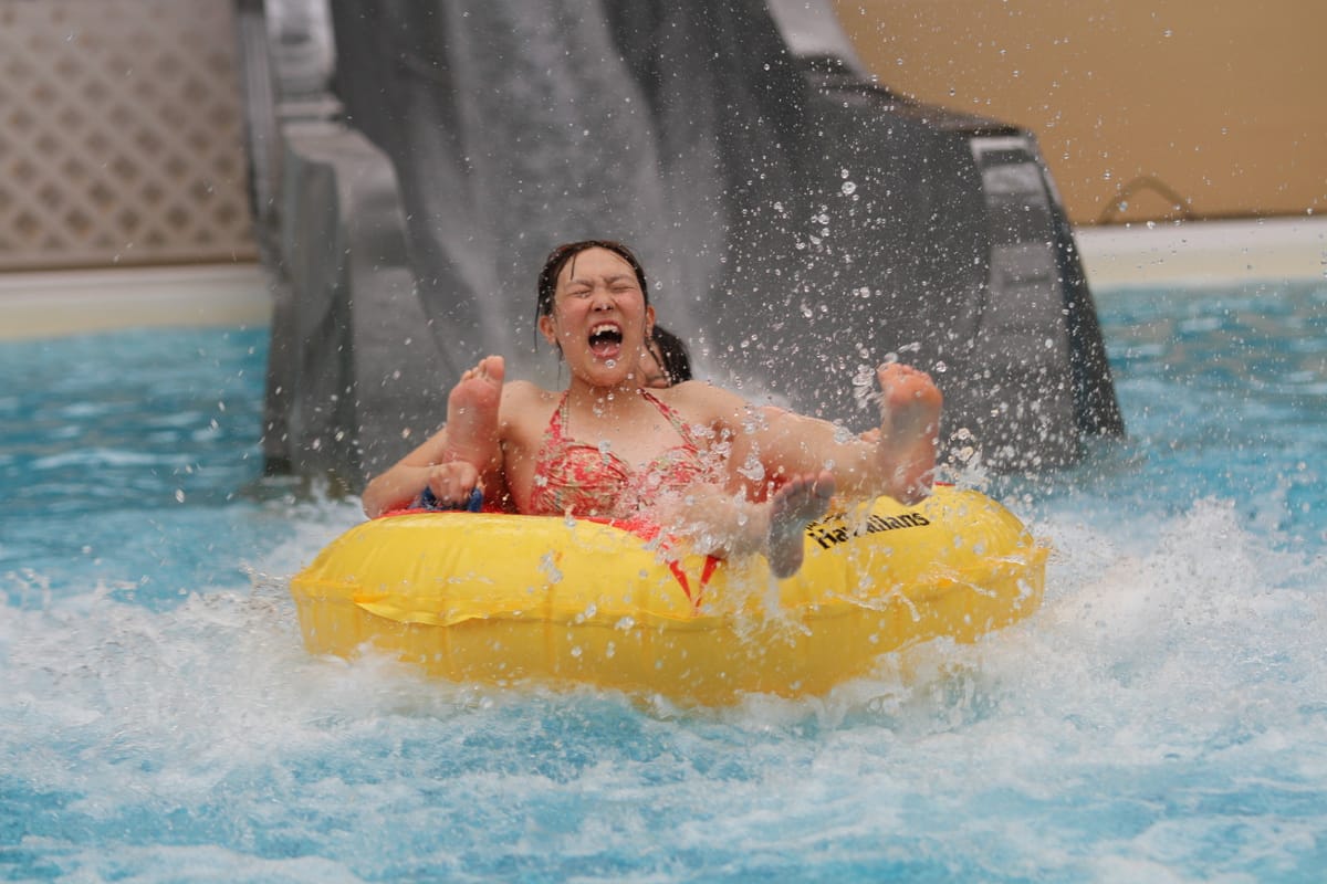 モノリスタワー 【お子さまも大興奮！】心臓バクバク迫力満点♪スライダー4種1日乗り放題券付きプラン