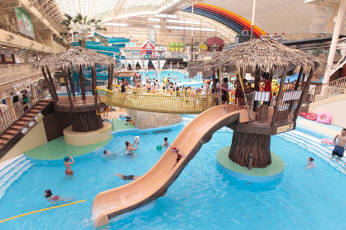 モノリスタワー 【「環境水族館」アクアマリンふくしま１日入場券付】フレンチポリネシアンブッフェ！