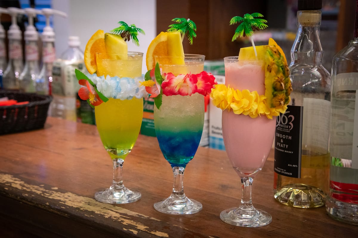 モノリスタワー 【ご夕食飲み放題】生ビールに日本酒・サワーも選べる!お子様にはトロピカルドリンク付き